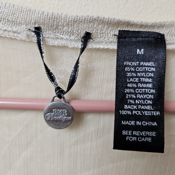 BKE Women’s Cream Crochet Textured Lace Knit Button Up Sheer Cardigan Sweater M - Picture 3 of 10